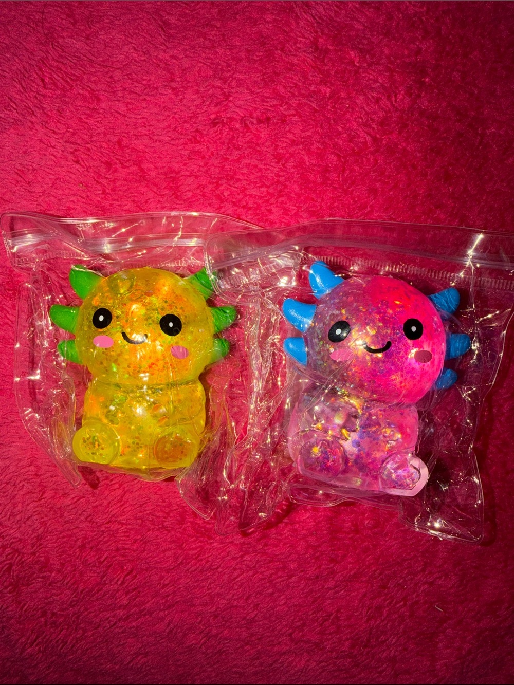 Glitter Axolotl Squishy Toy - Yellow & Pink